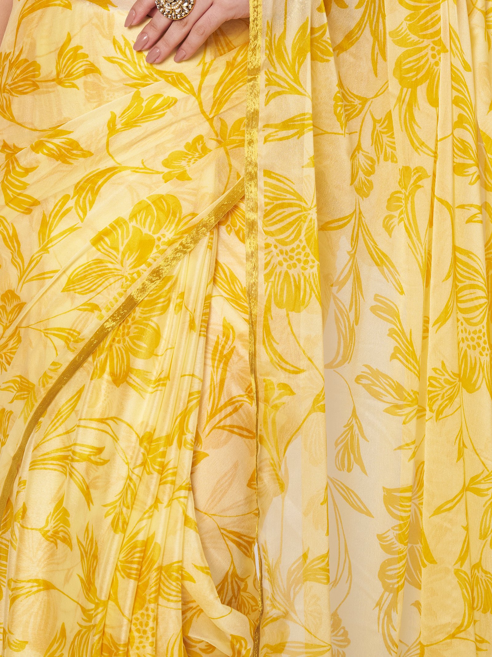 Linen Textile | Yellow Chinon Zari Piping saree - Image 3